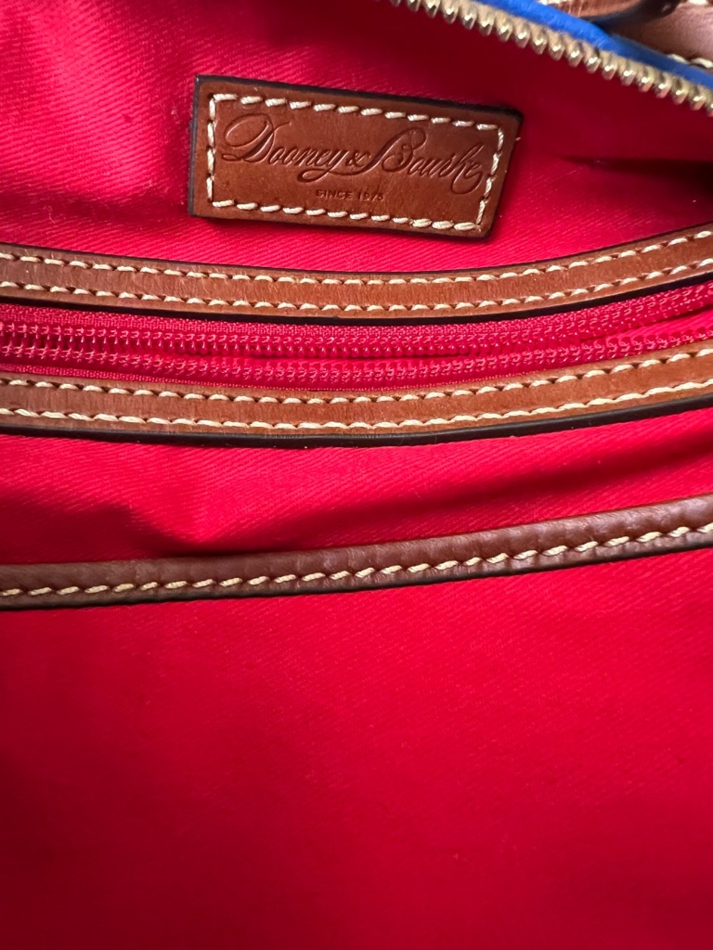Dooney & Bourke Leather Crossbody EUC - Picture 8 of 16